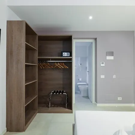 Bellami בית הארחה 4*